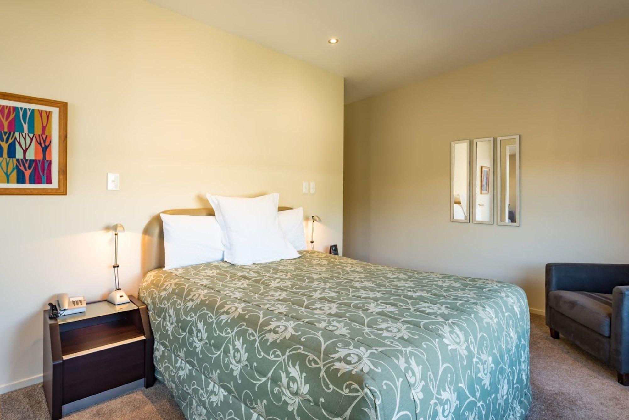 Edgewater Palms Apartments Paihia Exterior photo