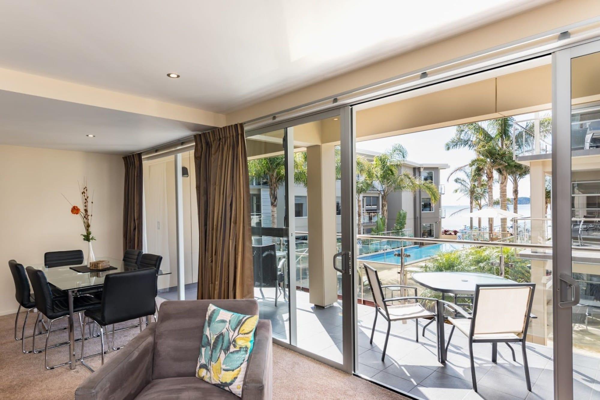 Edgewater Palms Apartments Paihia Exterior photo